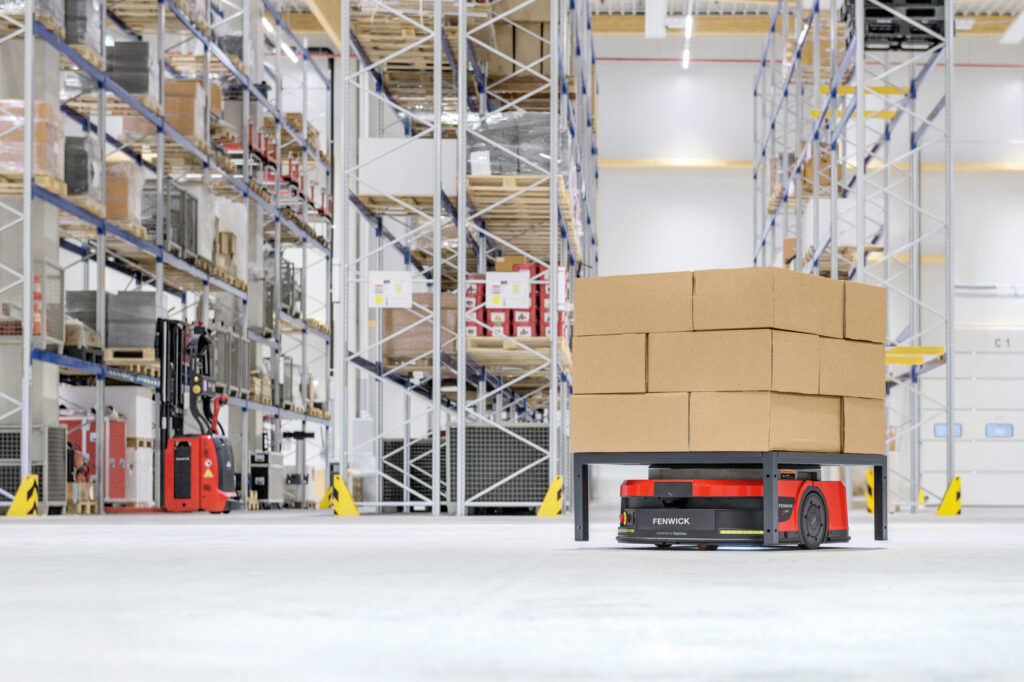 robotisation-AGV-AMR-labrosse-equipement-chariot-elevateur-autonome
